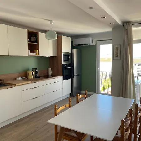 Le Mercier - T3 Climatise Avec Balcon